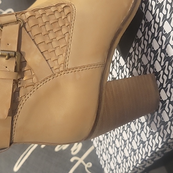 Primadonna boots - Picture 3 of 5